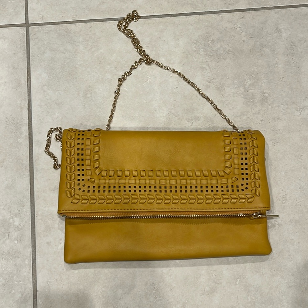 Women’s crossbody/clutch